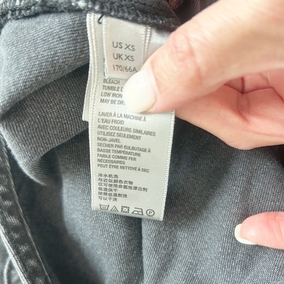 Free People We The Free Ziggy Denim Jean Bib Shortalls Black Gray Wash XS - Picture 15 of 16